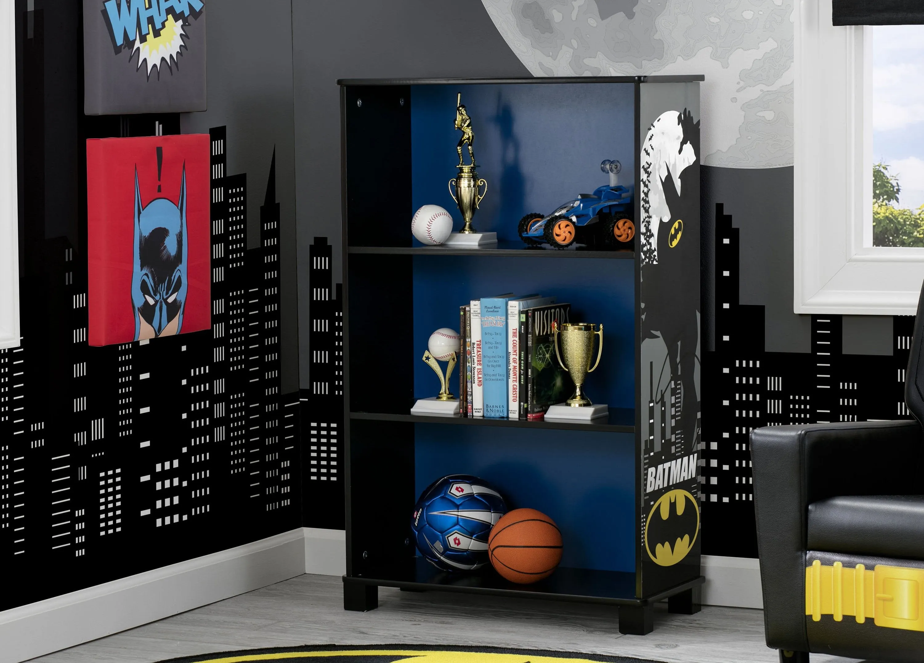 Batman Deluxe 3-Shelf Bookcase