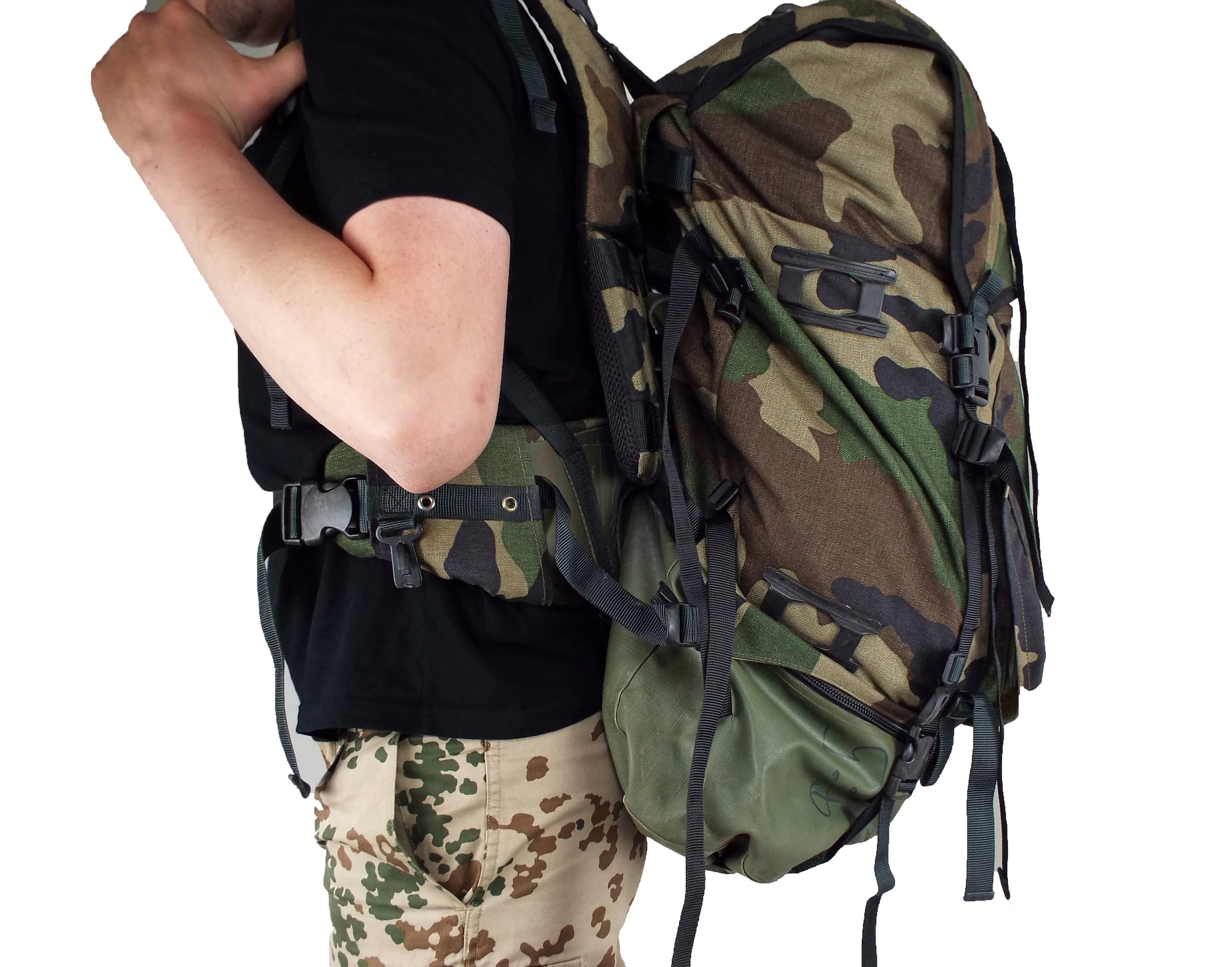 French Army - Woodland CCE - 100 Litre Rucksack - Grade 1