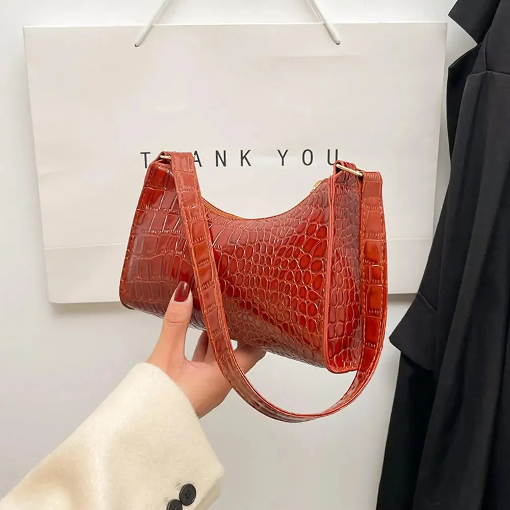 Trendy Y2K Shoulder Bag (Padded or Snake Leather Style)